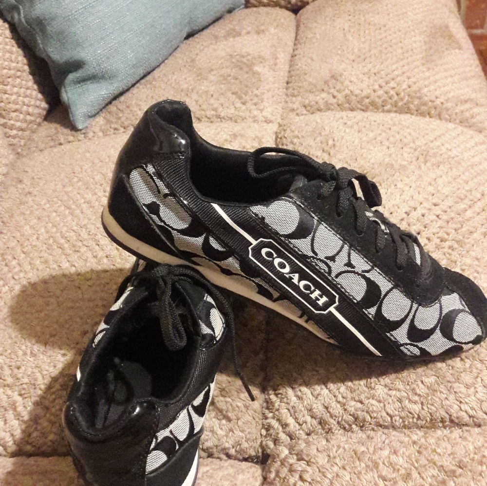 Coach Black/Grey Classy Sneakers 9.5 - Picture 4 of 9